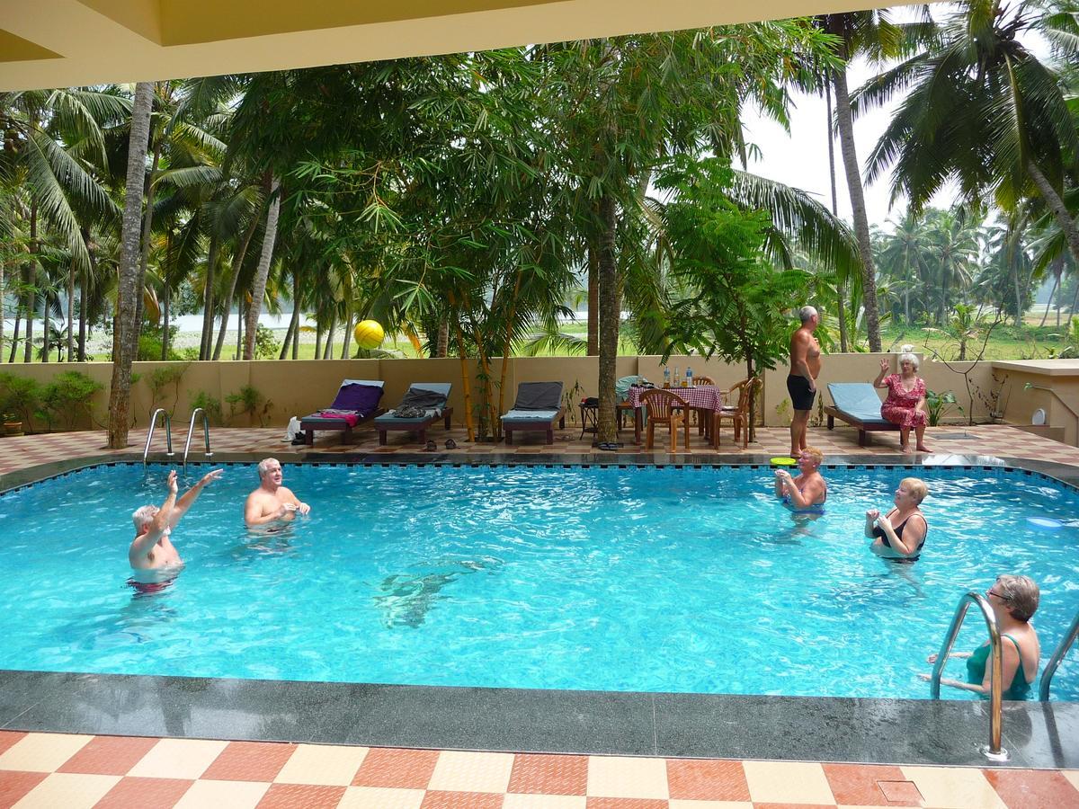 Ganesh Ayurveda Holiday Home Bed And Breakfast Kovalam Dış mekan fotoğraf