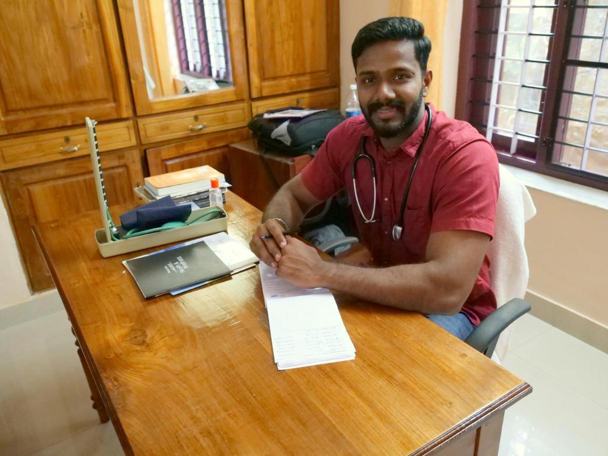 Ganesh Ayurveda Holiday Home Bed And Breakfast Kovalam Dış mekan fotoğraf